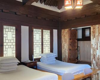 Hanokinn - Gyeongju - Bedroom