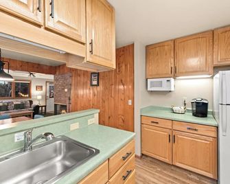 Mcgregor Mountain Lodge - Estes Park - Kitchen