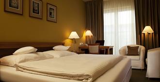 Dolce Villa Hotel - Prag - Schlafzimmer