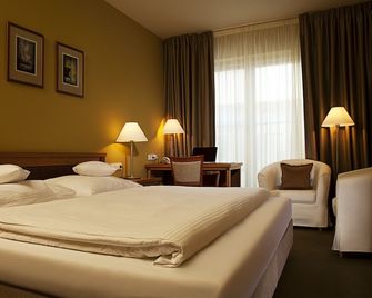 Dolce Villa Hotel - Prague - Bedroom