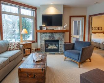 Timberline Lodges by Fernie Lodging Company - Fernie - Sala de estar