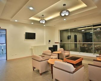 Coron Soleil Garden Resort - Coron - Lobby