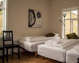 Welcome Edinborg - Eyvindarhólar - Bedroom