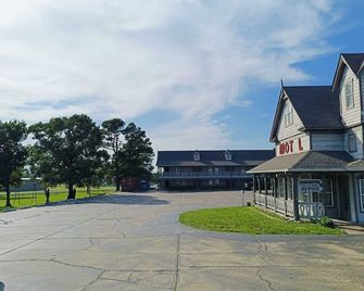 Hotel O Victorian Inn Athens Tx - Athens