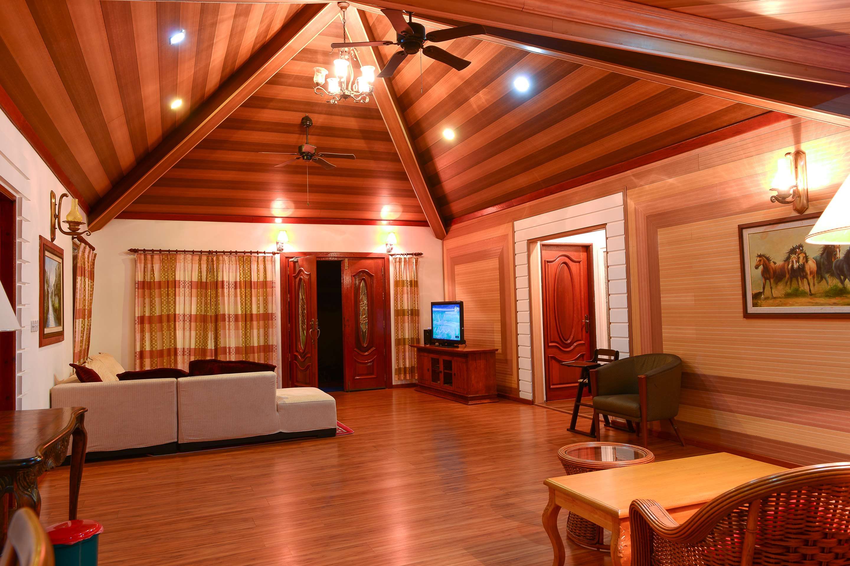 ريفريز مالديفز