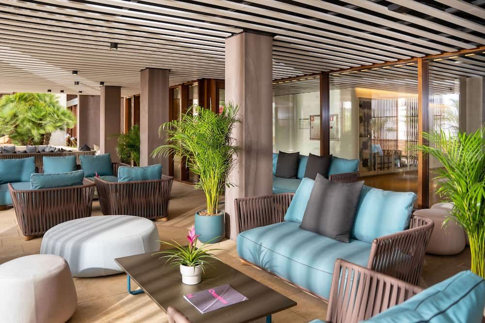 Ocean Drive Talamanca - איביזה - טרקלין