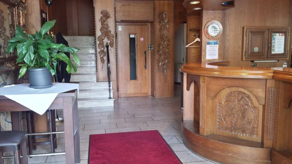 Hotel Continental Pfälzer Hof - קובלנץ - דלפק קבלה