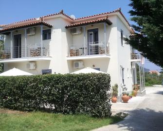 Rastoni Guest House Skopelos - Skopelos - Building