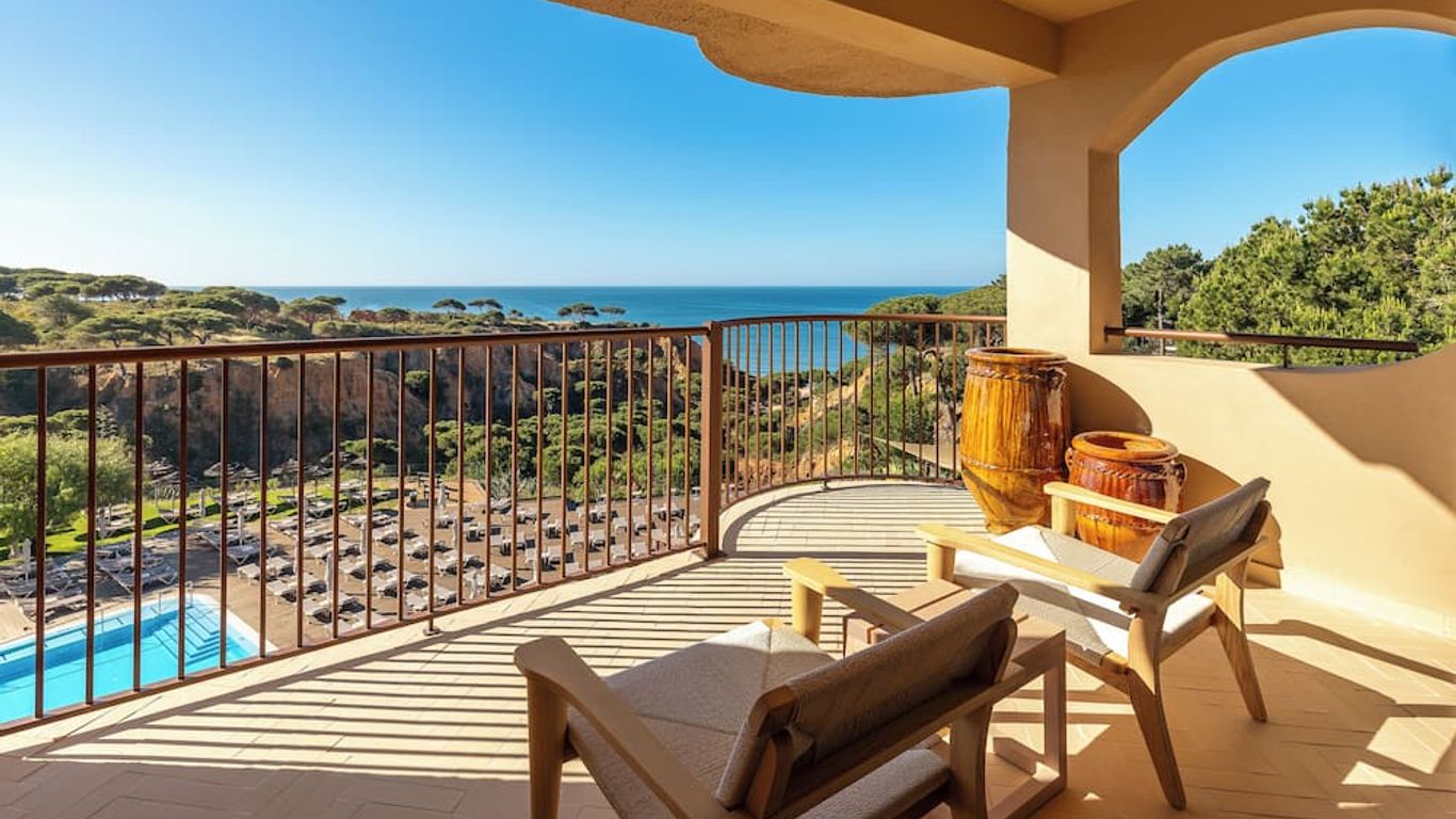 3ٕي بي اليزيا بيتش