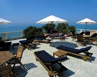 Hotel Piccolo Lido - Bordighera - Binnenhof