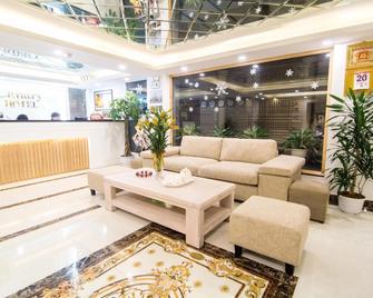 Canary Ha Noi Hotel - Hanoi - Front desk