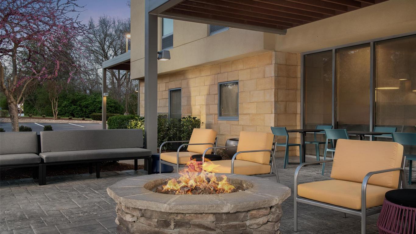 Home2 Suites by Hilton Nashville-Airport, TN
