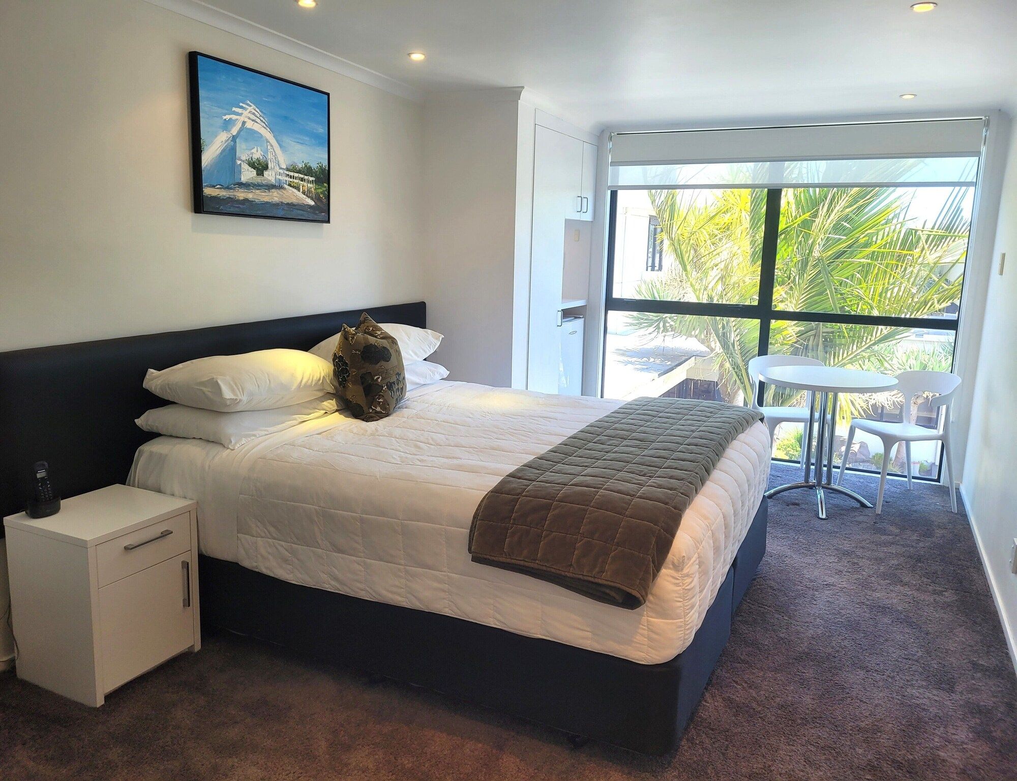 فندق ذا ديفون إيه هيرتيدج هوتل - نيو بليموث - غرفة نوم