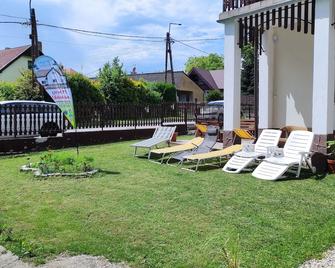 Luxurious Lakeview Retreat in Vonyarcvashegy - Vonyarcvashegy - Binnenhof