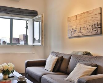 Ohlerich Speicher App 04 - Wismar - Living room