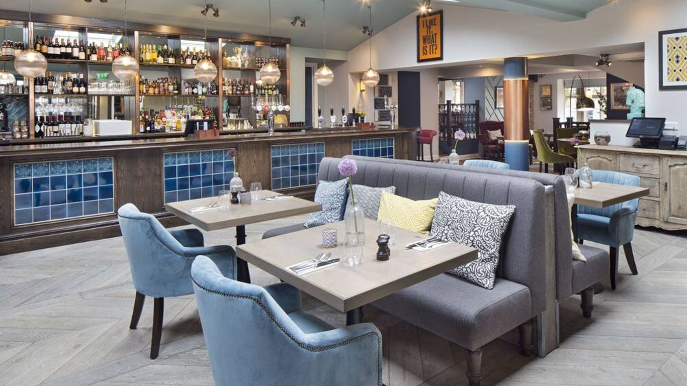 The Sheep on Sheep Street Hotel