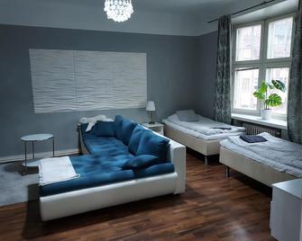 Stylish home with stunning views of the railway square 74m2 - 赫爾辛基 - 臥室