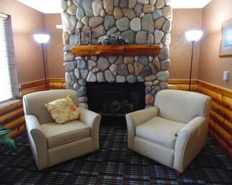 American Inn And Suites Houghton Lake - Houghton Lake - Lobby