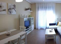 Modern Apartment In The Center Of Torremolinos - Torremolinos - Essbereich