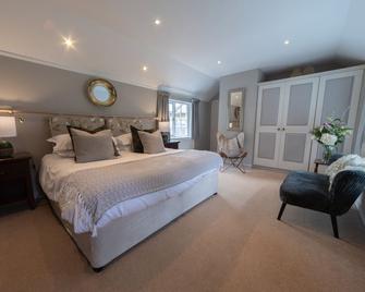 Burleigh Court Hotel - Gloucester - Slaapkamer