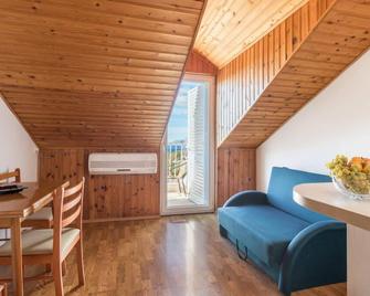 Pansion Lovac - Cavtat - Sala de estar