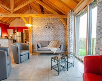 House - Laubressel - Sala de estar