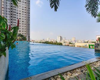 Sunrise City View Private Apartments - Ciudad Ho Chi Minh - Piscina
