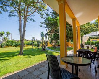 Memo's Affittacamere - Arborea - Patio