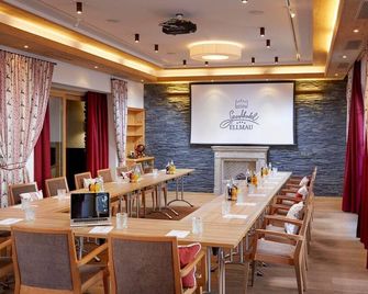 伊爾瑪因提洛爾運動酒店 - 埃爾毛 - 餐廳