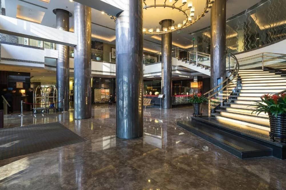 جينغلون هوتل