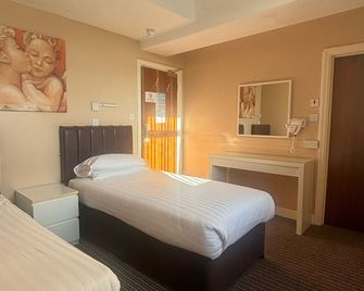 ذا بيتشفيلد هوتل - بلاكبول - غرفة نوم