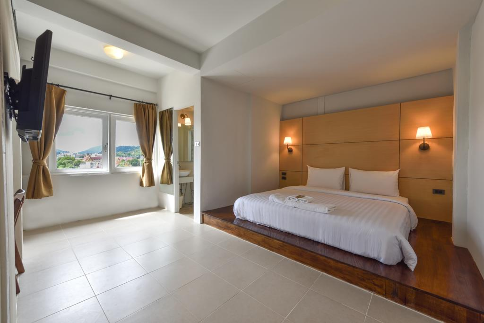 Montree Phuket Hotel, Sha Extra Plus