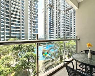 Atlantis Residences Melaka by Stayrene - Malacca - Balcony
