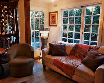 Hotel Geronimo - Pucón - Wohnzimmer