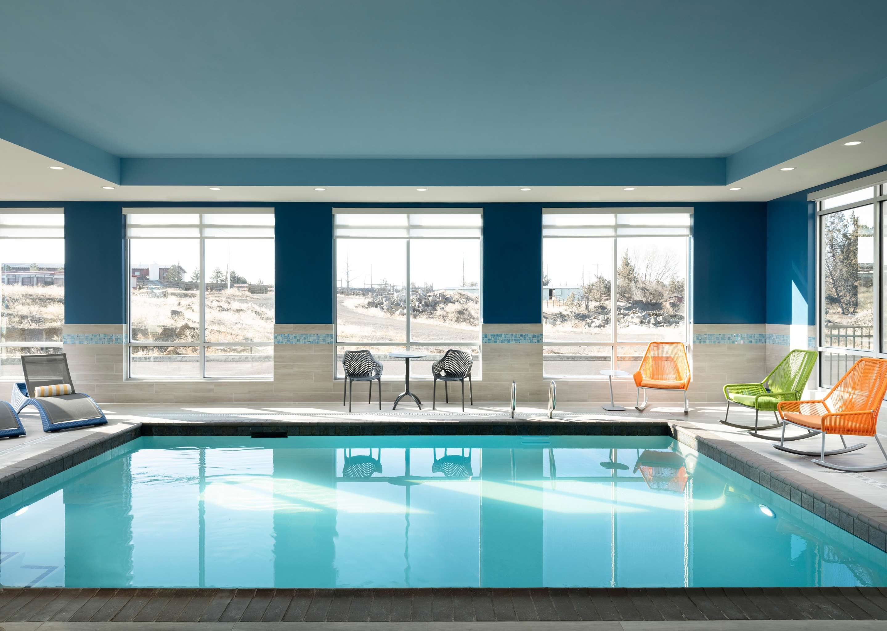 Hampton Inn by Hilton Redmond Bend Airport thumbnail 2