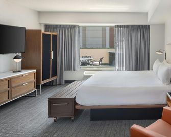 Courtyard by Marriott Stamford Downtown - Stamford - Schlafzimmer