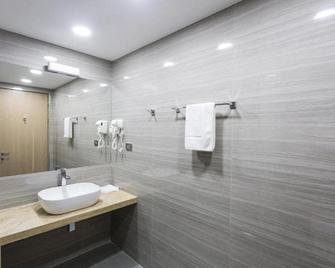 President Hotel By Hrazdan Hotel Cjsc - Yerevan