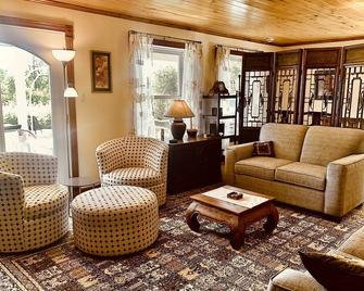 Cottage - Rendez-vous 1046 - Saint-Romain - Living room
