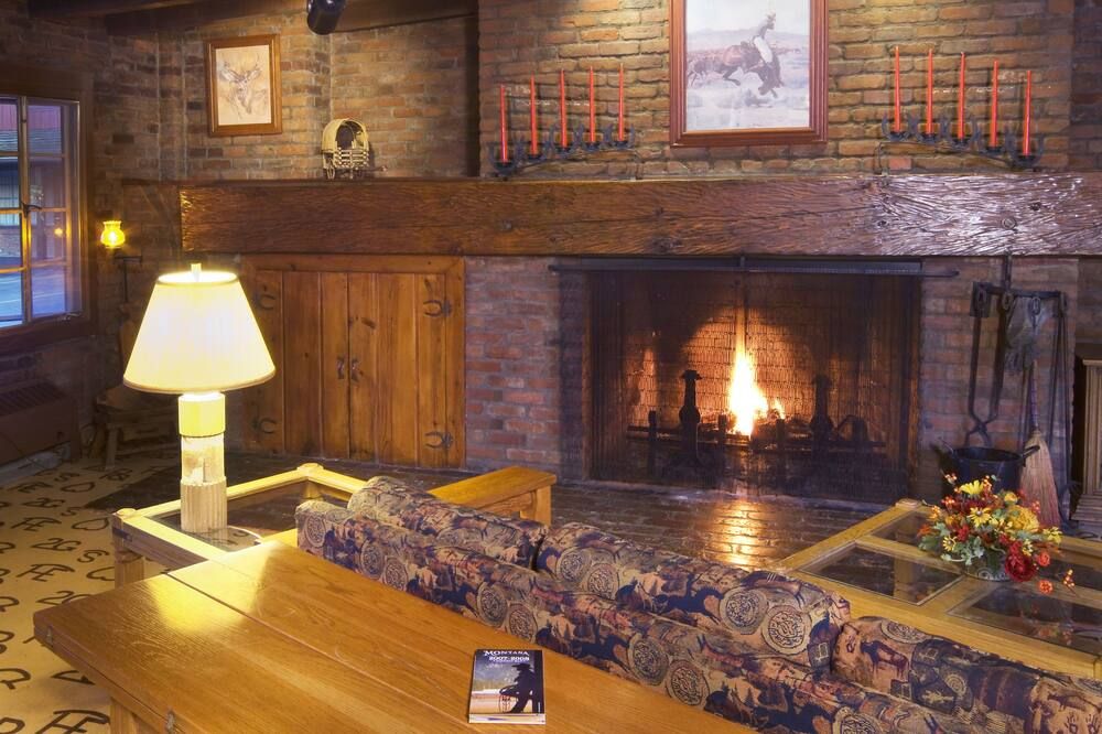 Dude Rancher Lodge - בילינגס - לובי