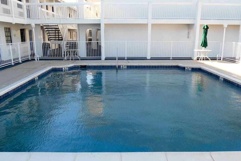 Motel 6 Garland, Tx - Northeast Dallas - Garland - Bazén