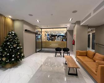 Hotel Avenida Gran Via - Madrid - Lobby