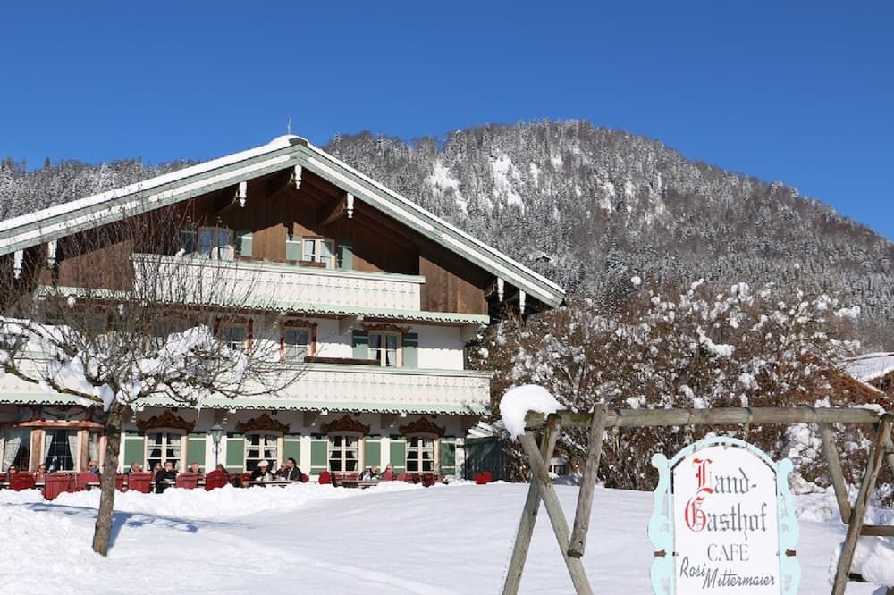 Deva Villa Mittermaier - רייט אים וינקל - בניין