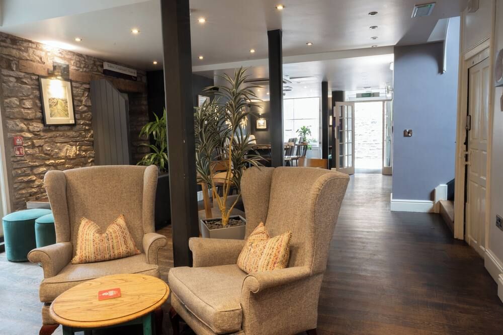 Plato's - Carnforth - Lobby