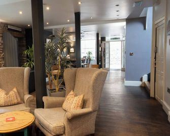 Plato's - Carnforth - Lobby