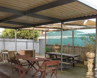 Stansbury Villas Cottage Relax and Explore - 스탠스베리 - 파티오