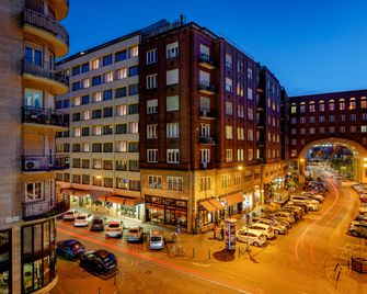 Roombach Hotel Budapest Center - Budapest - Building