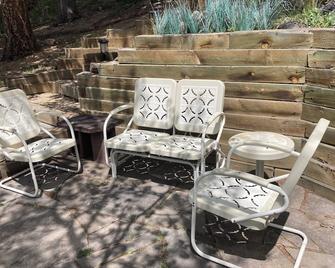 Serene Sugarloaf Mountain Retreat Room with Stunning Continental Divide Views - Boulder - Patio