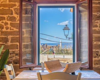 Centro Storico - Fronte Mare - aquasale apartment Alghero - Alghero - Balcony