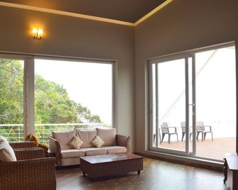 Ibex Resorts Coonoor (Tapas ) - אוטי - סלון
