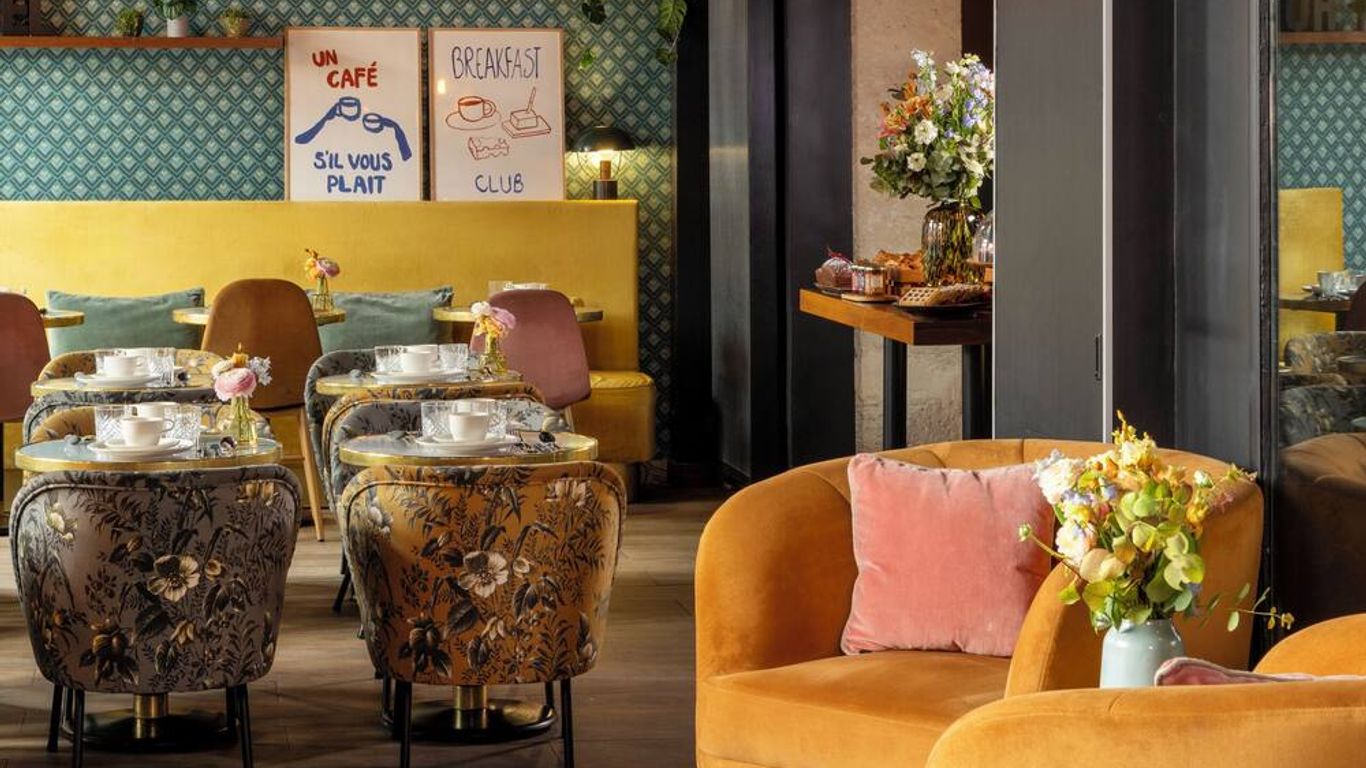 แมกซิม โฟลีส์